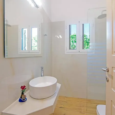 Kokokilas By Karyotikon